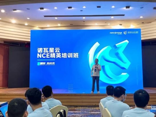 J9����|����վ����