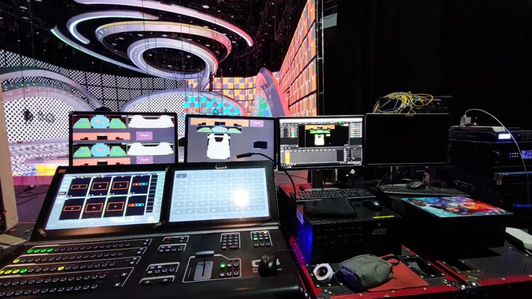 J9����|����վ����