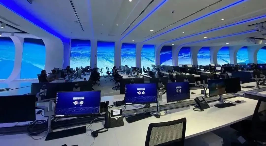 J9����|����վ����